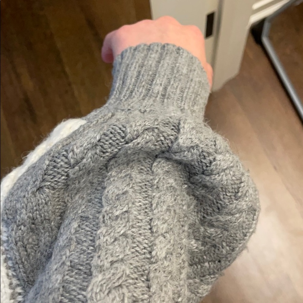 Cropped sweater - Picture 5 of 5